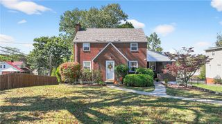 2603 Sherwood Rd, Shaler, PA 15116