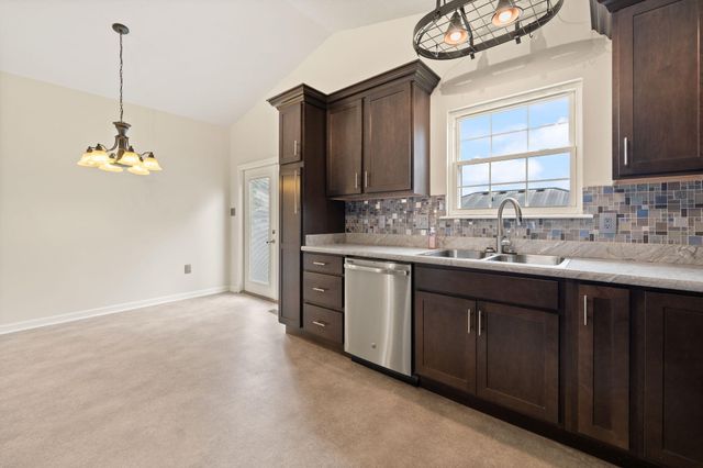 233 Brittany Circle, Richmond, KY 40475