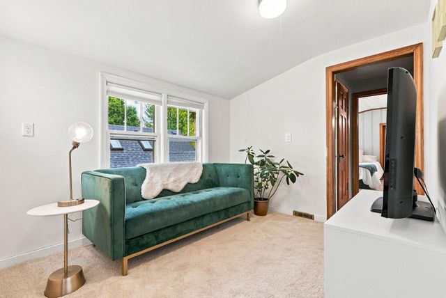 2526 Stinson Parkway, Minneapolis, MN 55418