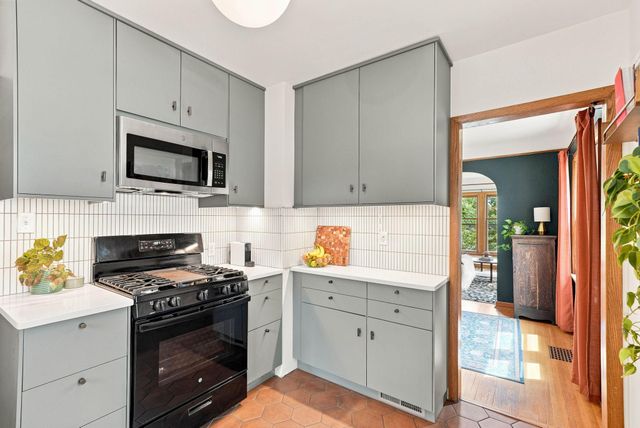 2526 Stinson Parkway, Minneapolis, MN 55418