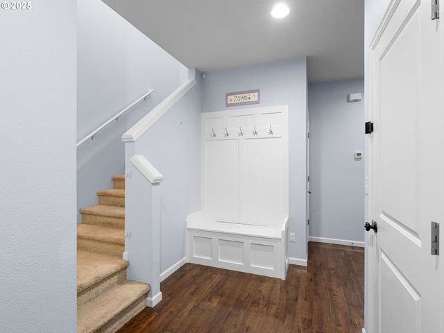 51350 Sw RANDSTAD St, Scappoose, OR 97056