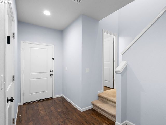 51350 Sw RANDSTAD St, Scappoose, OR 97056