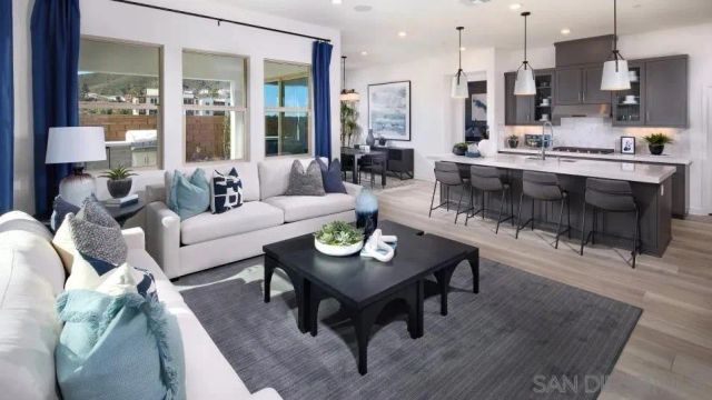 13158 Greer, San Diego, CA 92129