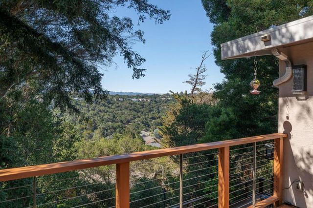2611 Barclay Way, Belmont, CA 94002