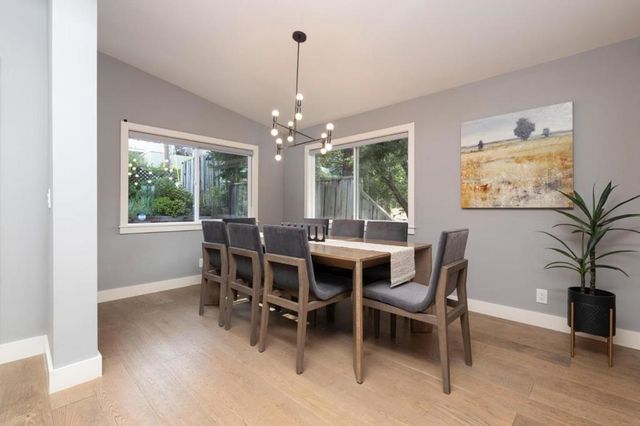 2611 Barclay Way, Belmont, CA 94002