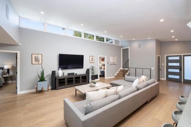2611 Barclay Way, Belmont, CA 94002