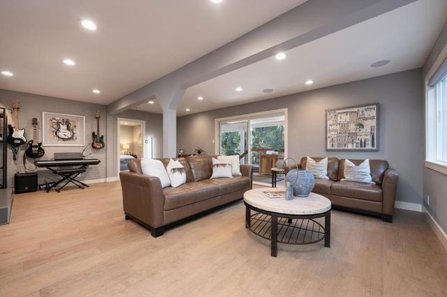 2611 Barclay Way, Belmont, CA 94002