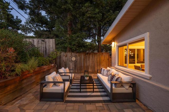 2611 Barclay Way, Belmont, CA 94002
