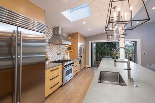 2611 Barclay Way, Belmont, CA 94002