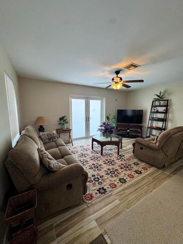 3344 Plaza Place, Lake Worth, FL 33462