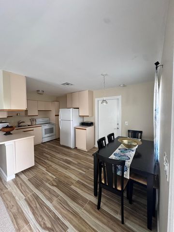 3344 Plaza Place, Lake Worth, FL 33462