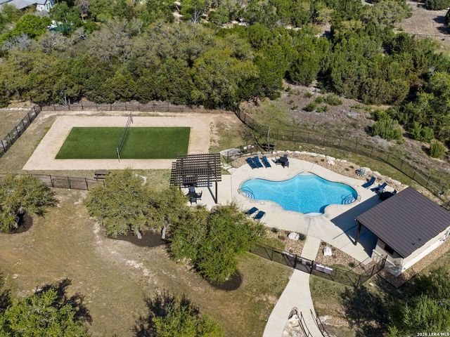 1333 Powder Ridge, New Braunfels, TX 78132