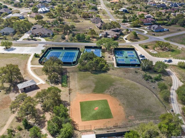 1333 Powder Ridge, New Braunfels, TX 78132