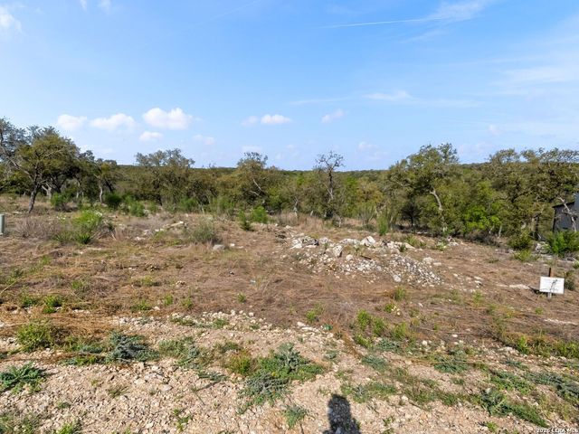 1333 Powder Ridge, New Braunfels, TX 78132