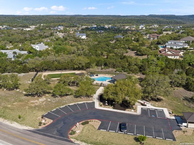 1333 Powder Ridge, New Braunfels, TX 78132