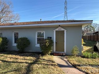 2203 Highland Street, Charlotte, NC 28208