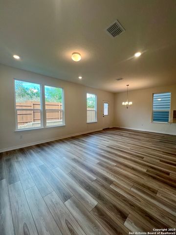 14839 Vance Jackson Rd Unit 104, San Antonio, TX 78249