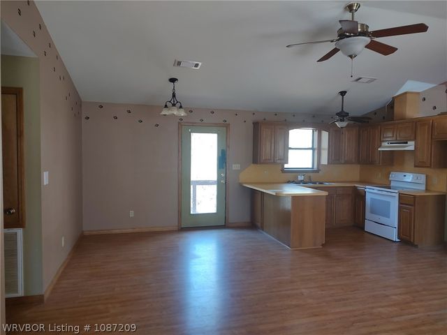 4918 Blythe Road, Booneville, AR 72927