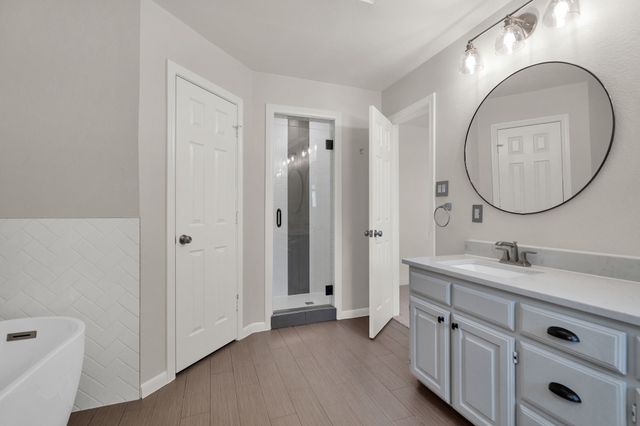 2233 Woodview Drive, Flower Mound, TX 75028