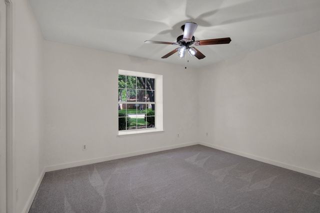 2233 Woodview Drive, Flower Mound, TX 75028