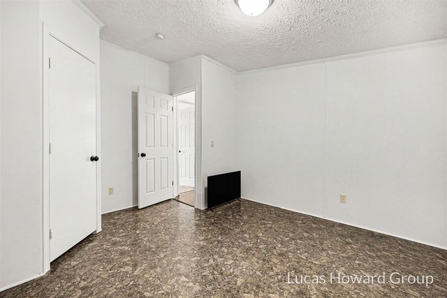 6088 W 1 Mile Road, Hesperia, MI 49421