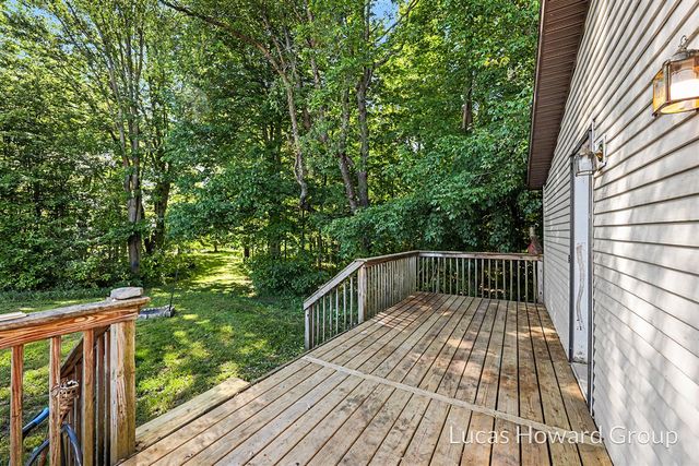 6088 W 1 Mile Road, Hesperia, MI 49421