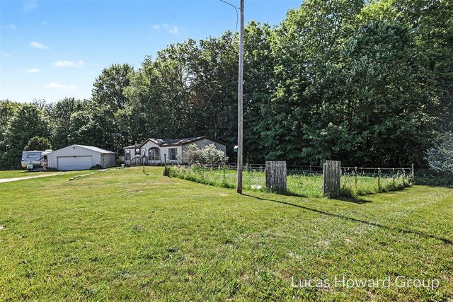6088 W 1 Mile Road, Hesperia, MI 49421