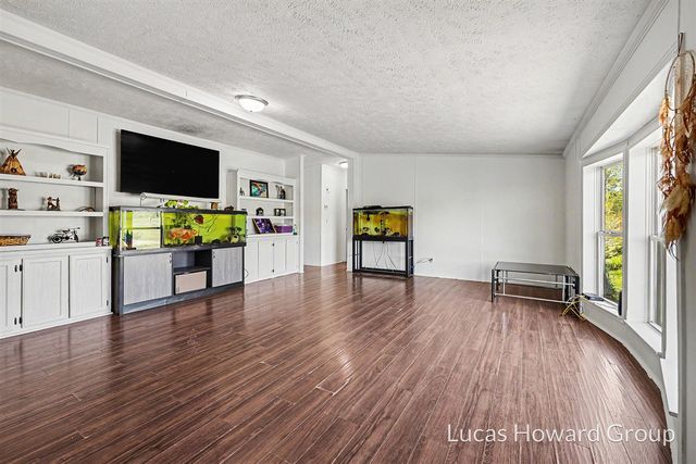 6088 W 1 Mile Road, Hesperia, MI 49421