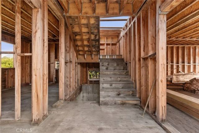 2453 Creston Way, Los Angeles, CA 90068