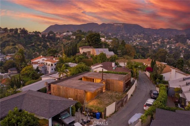 2453 Creston Way, Los Angeles, CA 90068