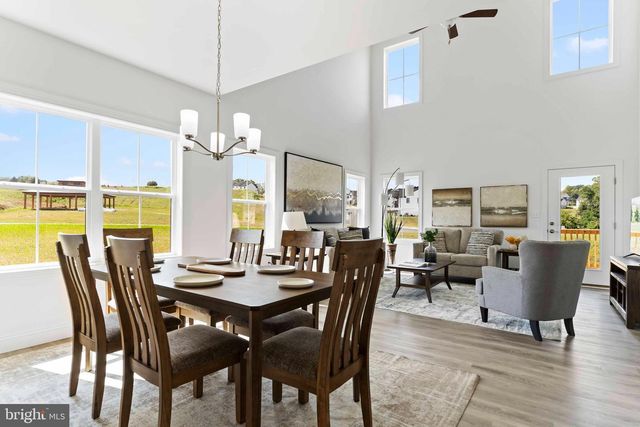 667 BRITTANY DRIVE, Mechanicsburg, PA 17055