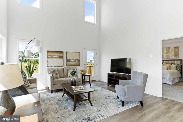 667 BRITTANY DRIVE, Mechanicsburg, PA 17055