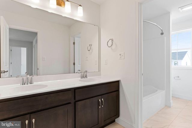 667 BRITTANY DRIVE, Mechanicsburg, PA 17055