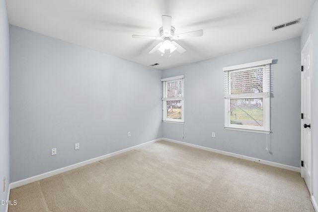 104 Pointe Place, Hillsborough, NC 27278