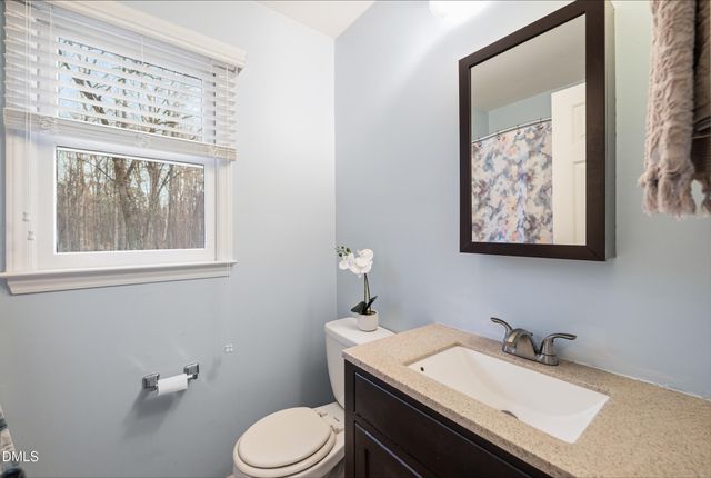 104 Pointe Place, Hillsborough, NC 27278