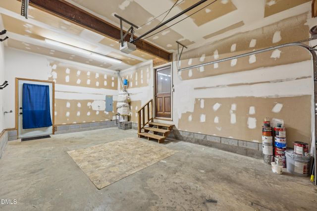 104 Pointe Place, Hillsborough, NC 27278