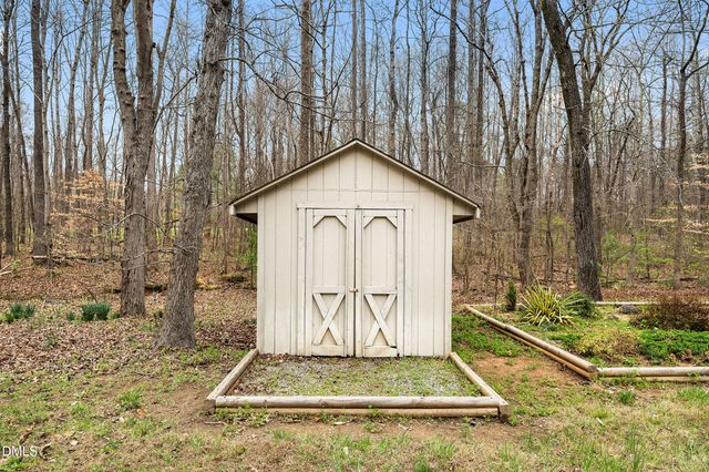 104 Pointe Place, Hillsborough, NC 27278