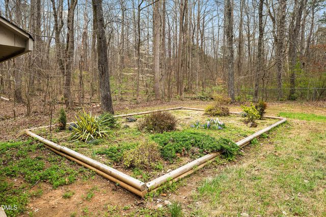 104 Pointe Place, Hillsborough, NC 27278