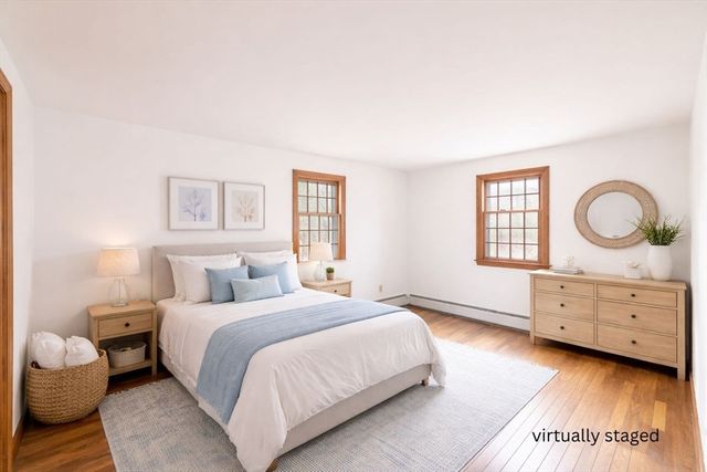 72 Loop Rd, Falmouth, MA 02540