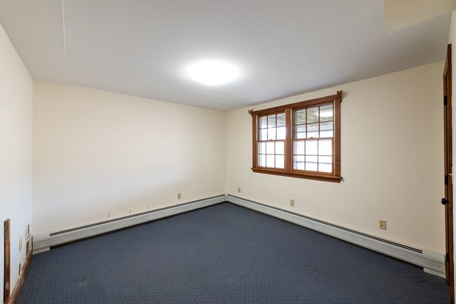 72 Loop Rd, Falmouth, MA 02540