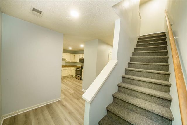 1020 Plantation Way NW, Kennesaw, GA 30144