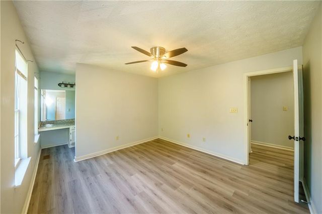 1020 Plantation Way NW, Kennesaw, GA 30144