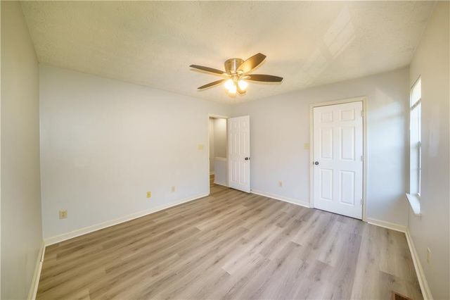 1020 Plantation Way NW, Kennesaw, GA 30144