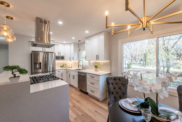 719 Webster Street, Algonquin, IL 60102