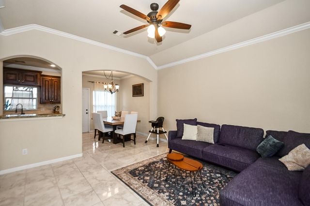 1524 Longley Street, South Houston, TX 77587