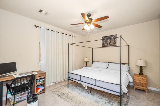 1524 Longley Street, South Houston, TX 77587