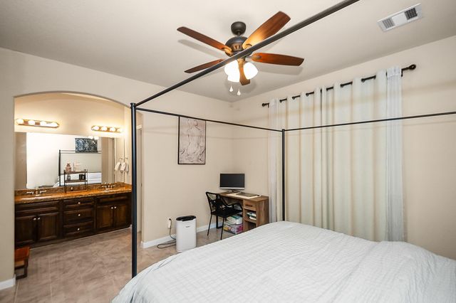 1524 Longley Street, South Houston, TX 77587