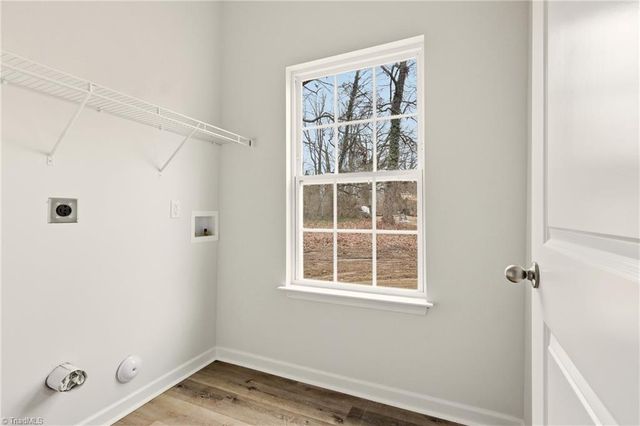 1707 Brockett Avenue, High Point, NC 27260