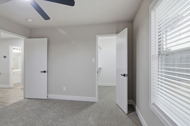 8105 Spruce Valley Drive, Fort Worth, TX 76137