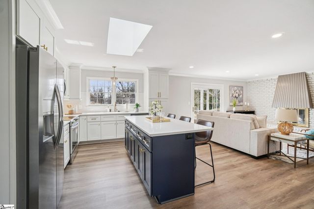 110 Leyswood Drive, Greenville, SC 29615